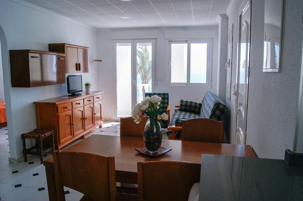 Riviera Beach Apartments بيلار ذي لا أوراذاذا المظهر الخارجي الصورة